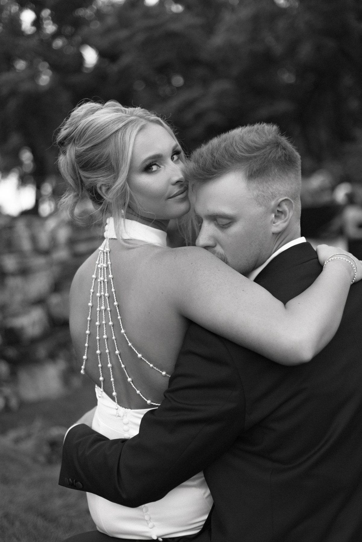 Missouri wedding photography by Max Sydko — the couple up close